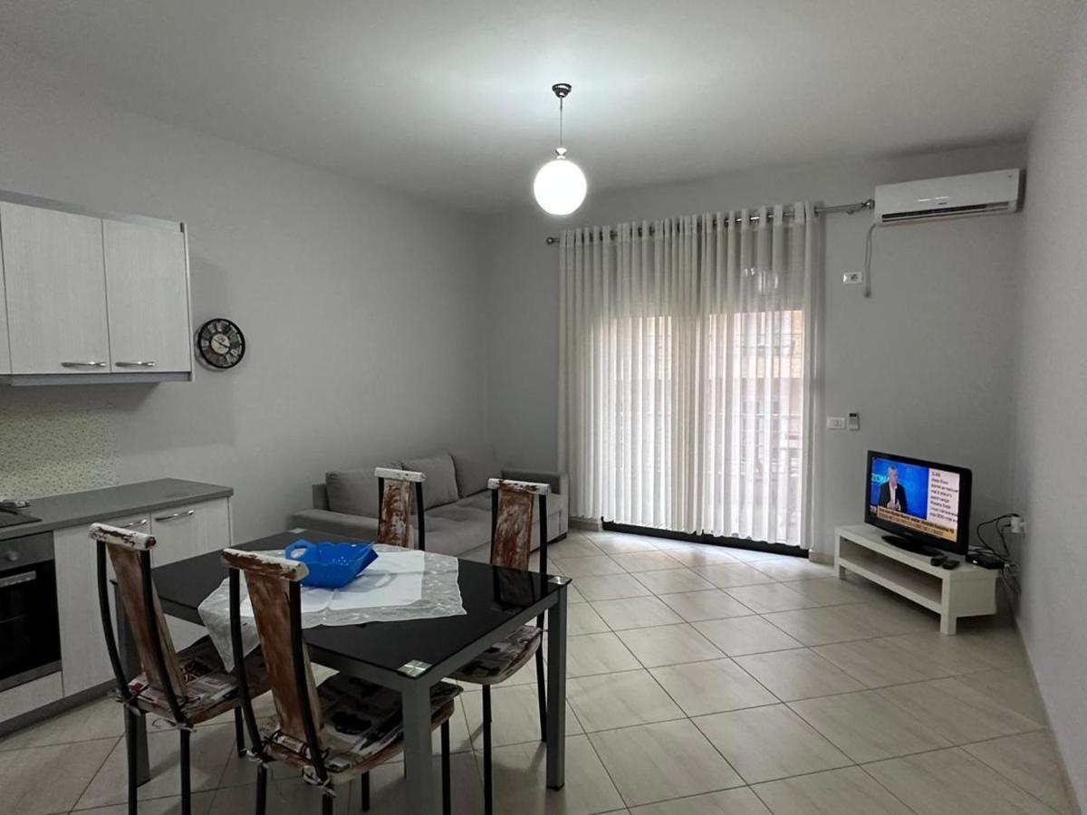 Payo Apartments Sarande Exterior photo